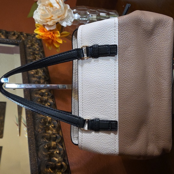 Kate Spade Jackson Street Octavia Satchel EUC - Picture 3 of 14